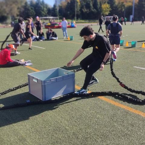 elastic run teambuilding challenge